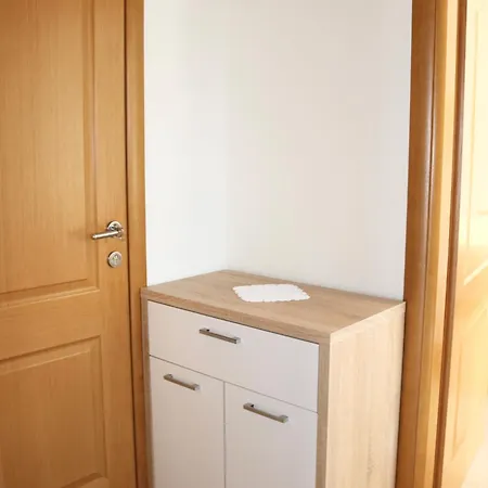 Apartments Irma Baska Voda Exterior photo