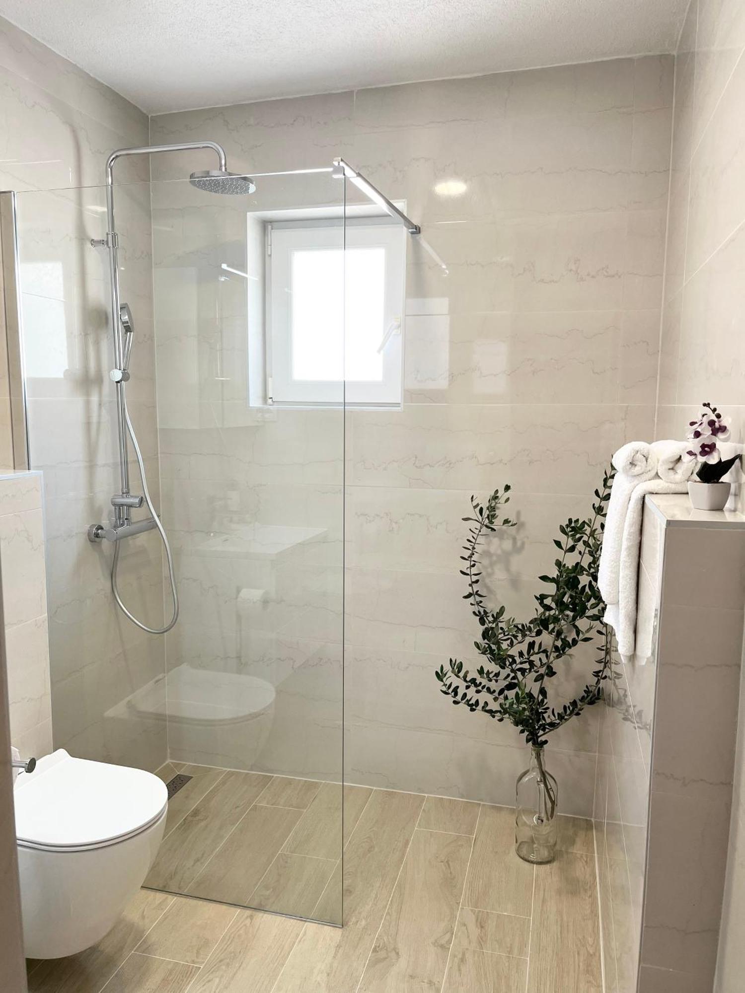Irma Apartment Baska Voda