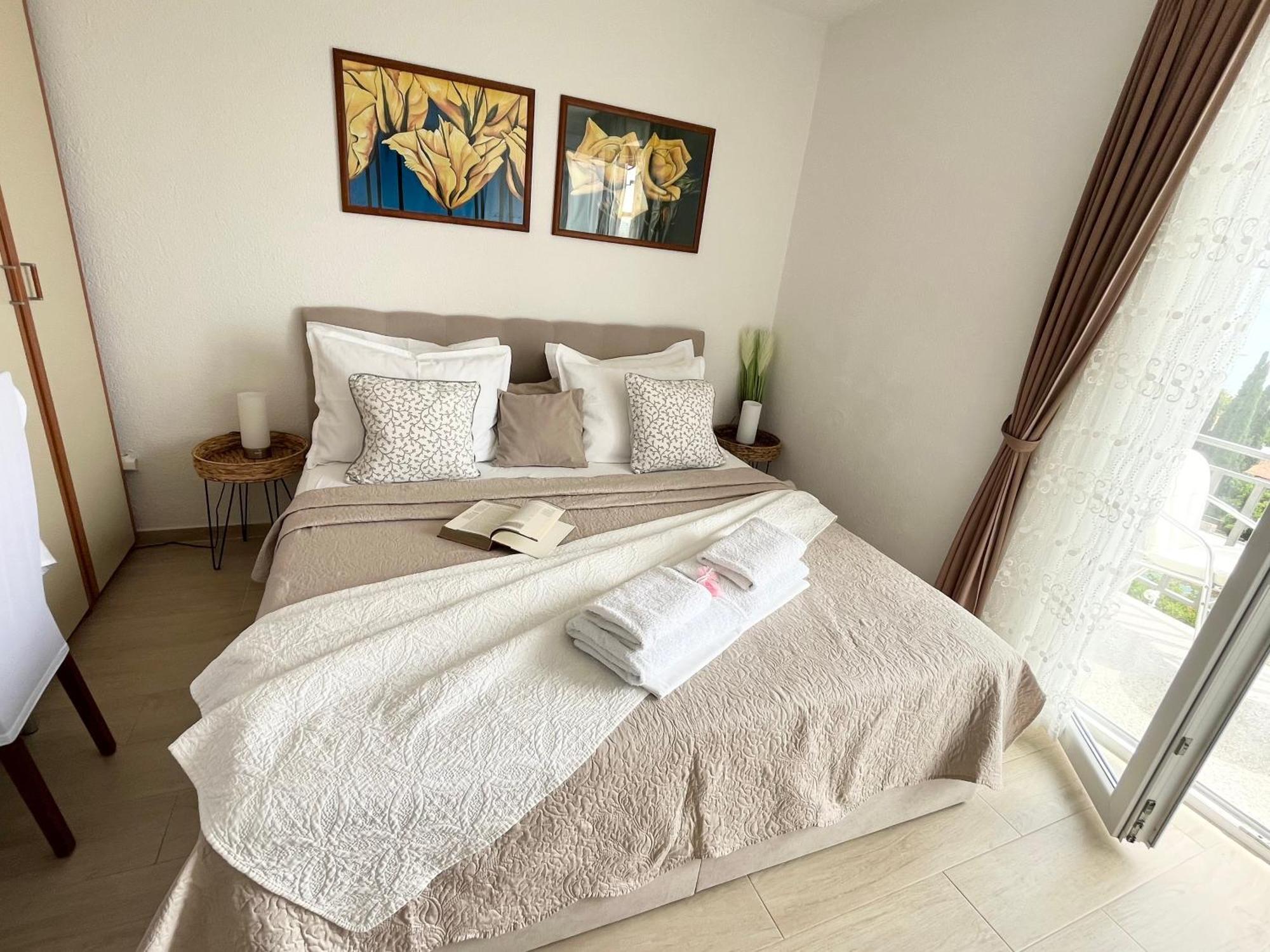 Irma Apartment *