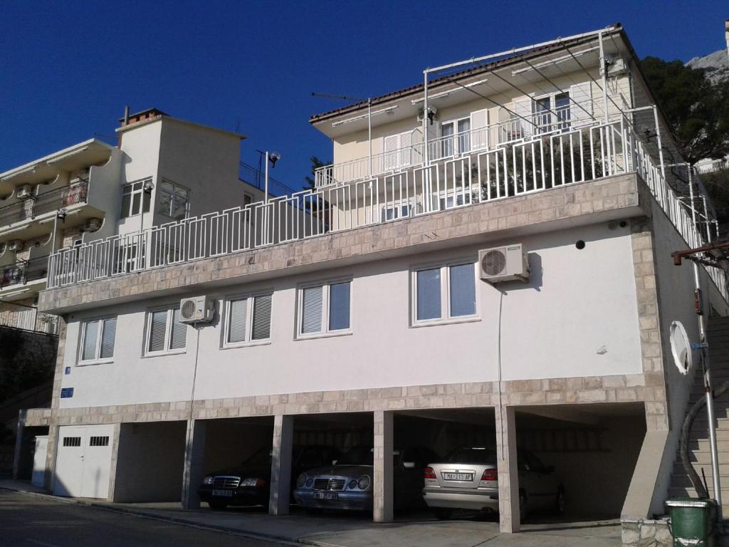 Irma Apartment Baska Voda